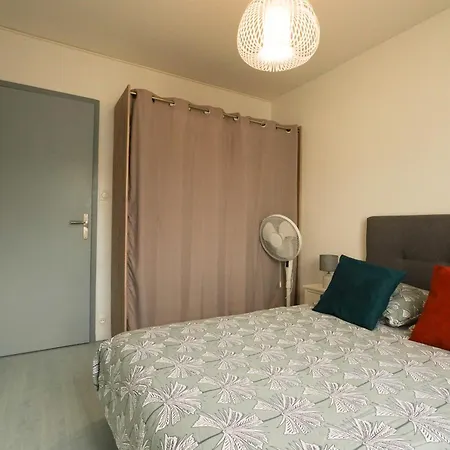 Superbe Appart.55m2 - 200m Ocean Et Parking דירה