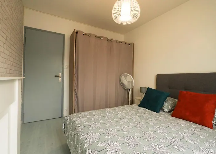 Superbe Appart.55m2 - 200m Ocean Et Parking דירה